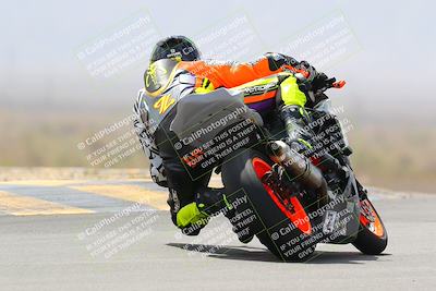 media/Apr-10-2022-SoCal Trackdays (Sun) [[f104b12566]]/Turn 9 Backside (1120am)/